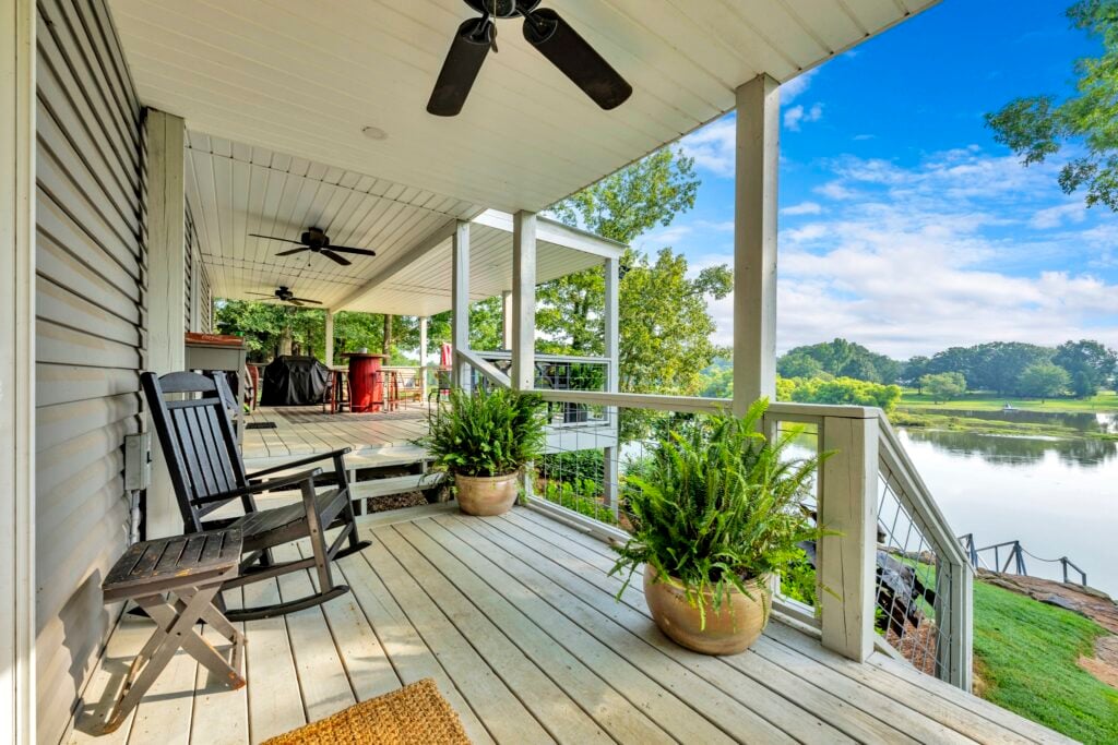Allie's on the Rocks featuring the porch overlooking the lake.