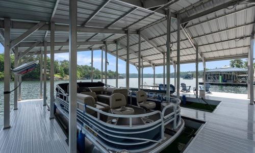 22-foot Suntracker Pontoon